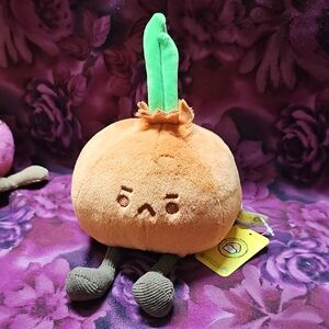 Gatcha Onion Plush Toy BNWT